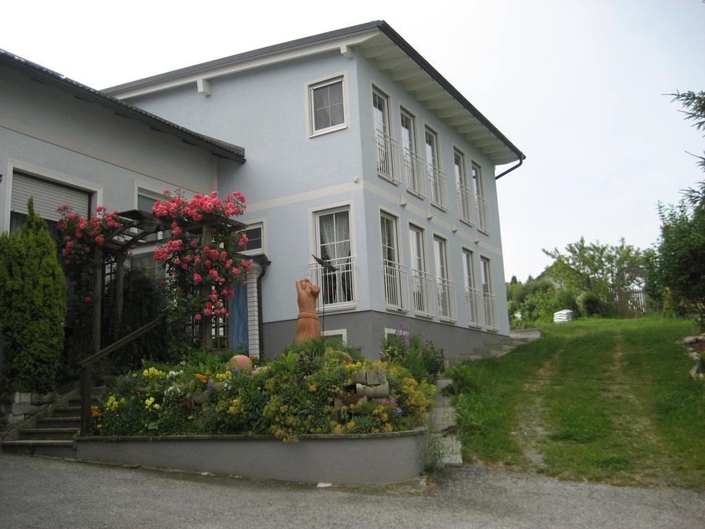 Gaestehaus Zieserl Deutsch Kaltenbrunn Exterior foto